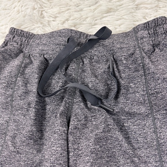 Lululemon Hotty Hot Short (4") Heathered Black - Picture 2 of 5